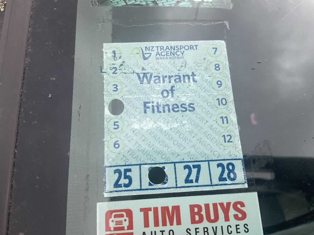 Photo '17' of Toyota Wish Photo '17' of Toyota Wish