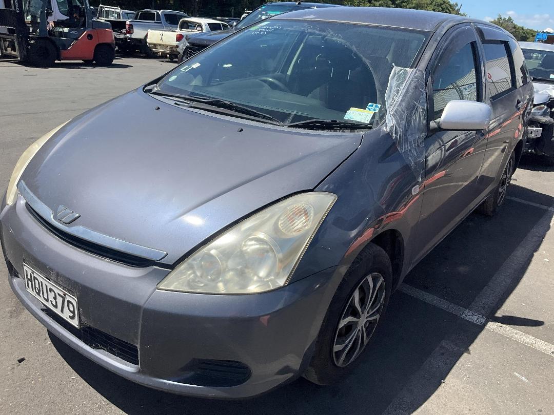 Photo '2' of Toyota Wish Photo '2' of Toyota Wish