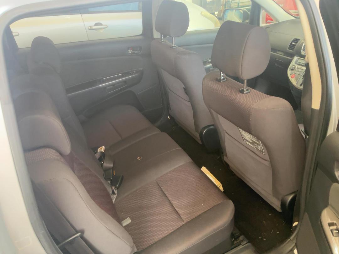 Photo '20' of Toyota Wish