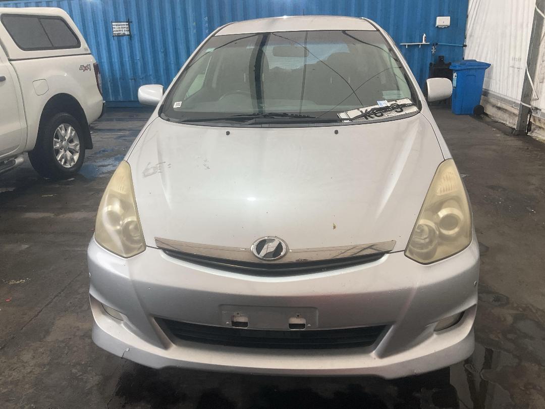 Photo '2' of Toyota Wish