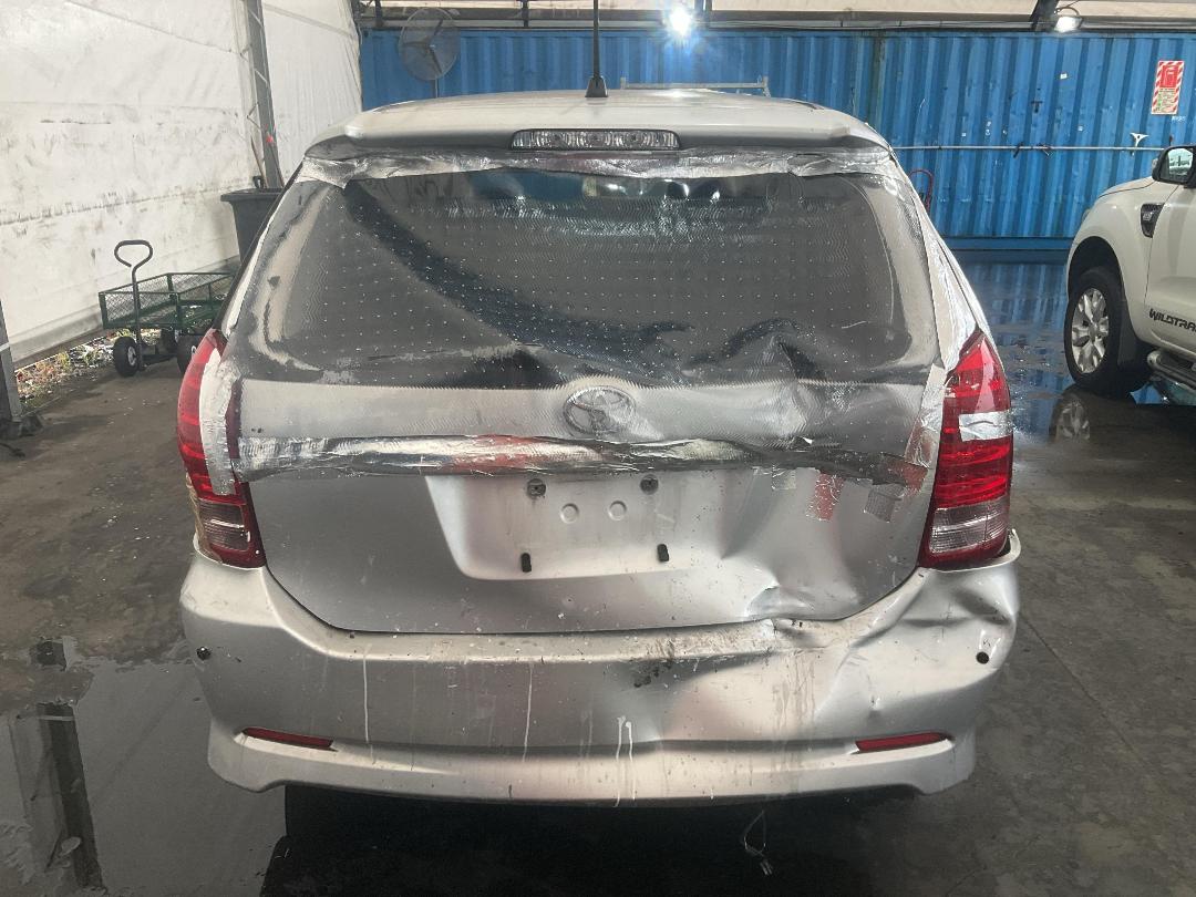 Photo '10' of Toyota Wish