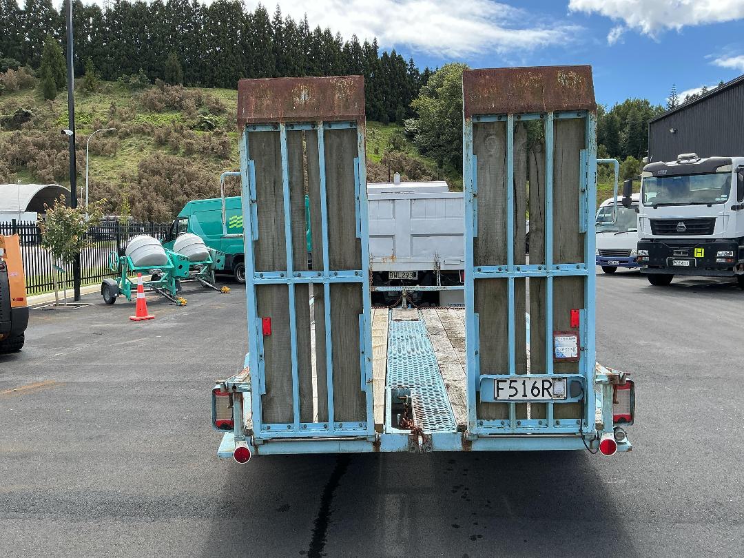 Photo '6' of TRAILER 2A TRANSPORTER Transport - Tandem