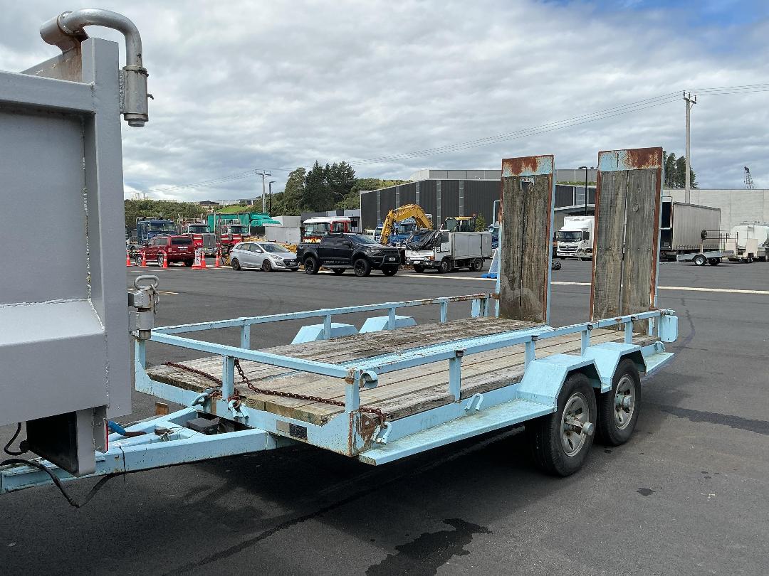 Photo '10' of TRAILER 2A TRANSPORTER Transport - Tandem