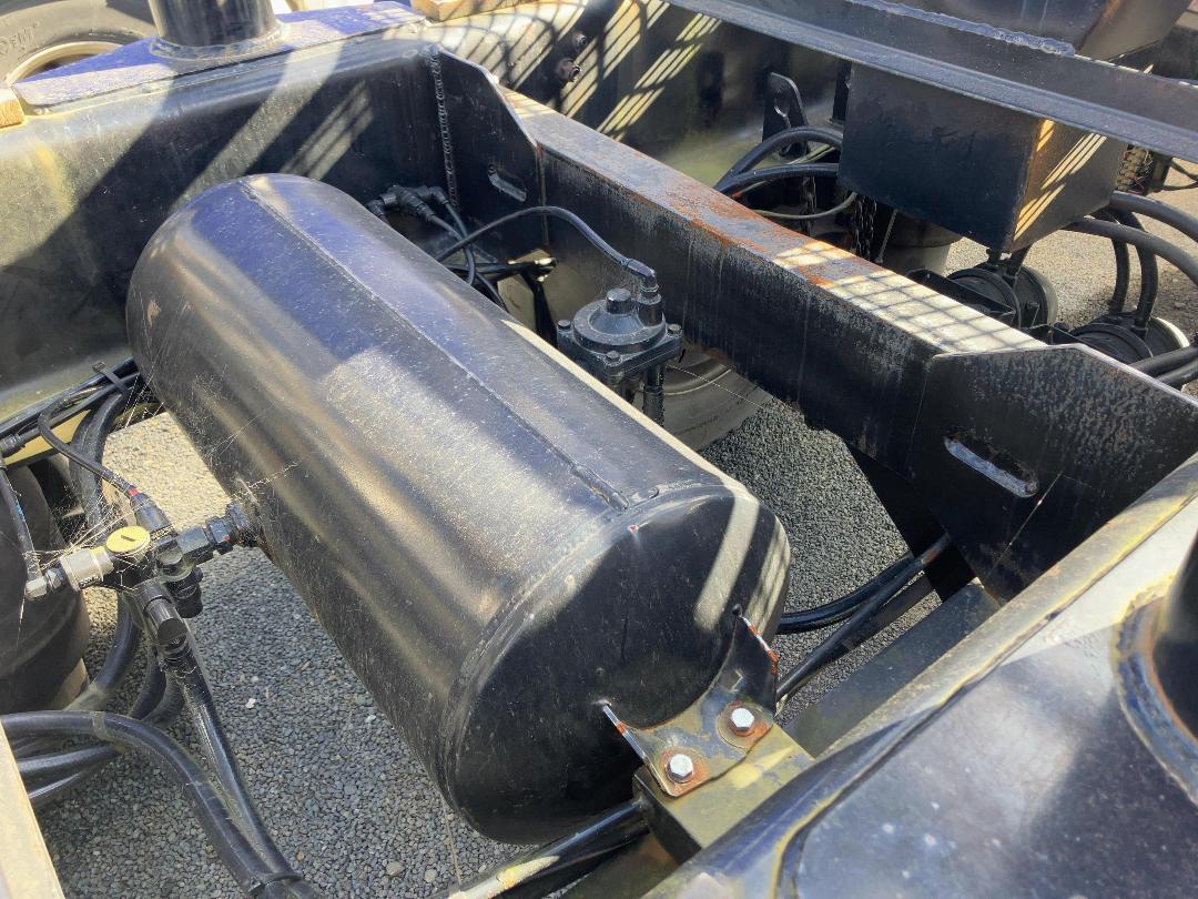 Photo '14' of TRAILER NICKEL 2 AXLE PULL TRAILER Dolly