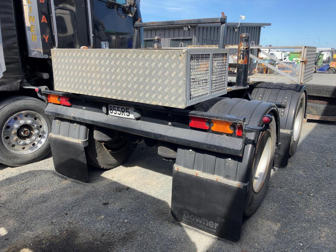 Photo '3' of TRAILER NICKEL 2 AXLE PULL TRAILER Dolly