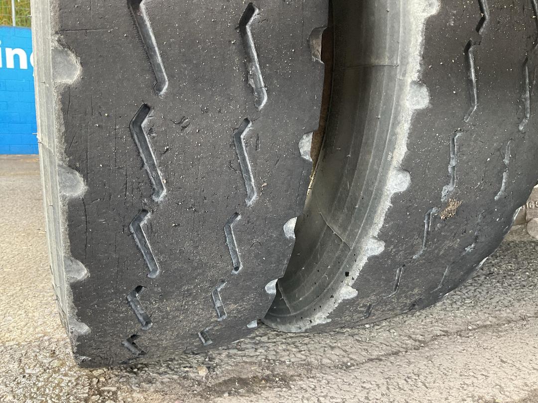 Photo '20' of TRAILER OPINION 4AT-STD TRANSPORTER Transporter Full