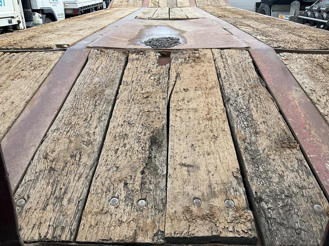 Photo '18' of TRAILER OPINION 4AT-STD TRANSPORTER Transporter Full