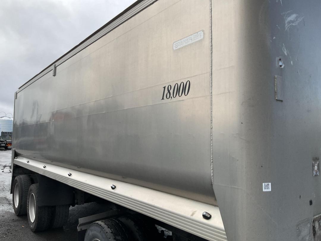 Photo '45' of TRANSFLEET 4TDH-27 -ABP2BP2-60.-TE440 Tipper Trailer