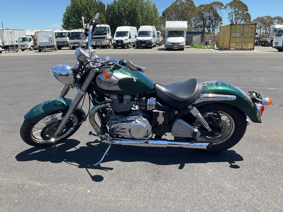 Photo '6' of Triumph BONNEVILLE AMERICA