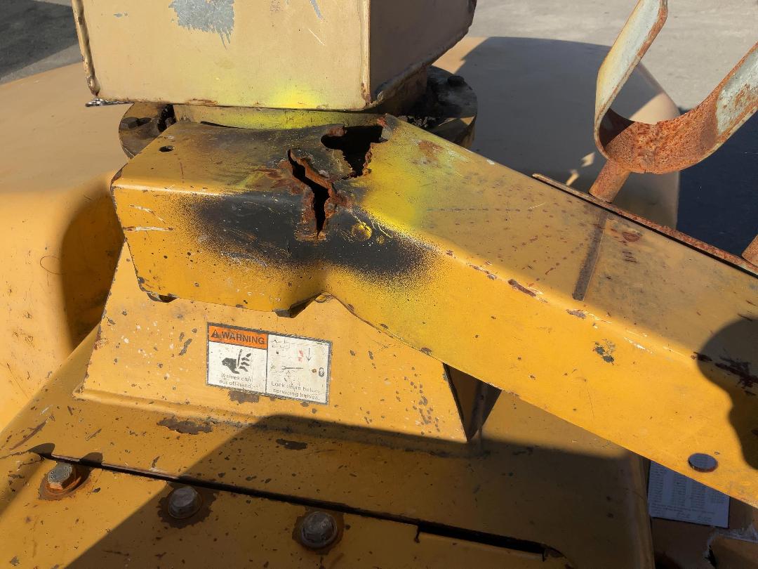 Photo '20' of Vermeer Wood Chipper Chipper Photo '20' of Vermeer Wood Chipper Chipper