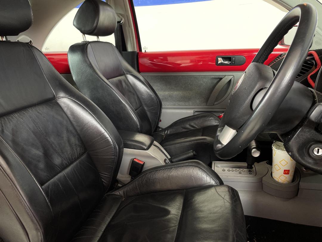 Photo '16' of Volkswagen Beetle