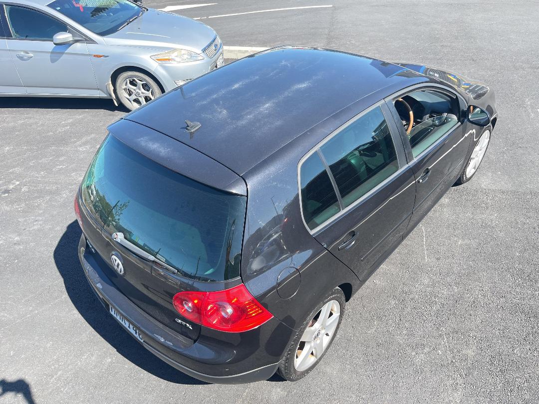 Photo '7' of Volkswagen Golf Photo '7' of Volkswagen Golf