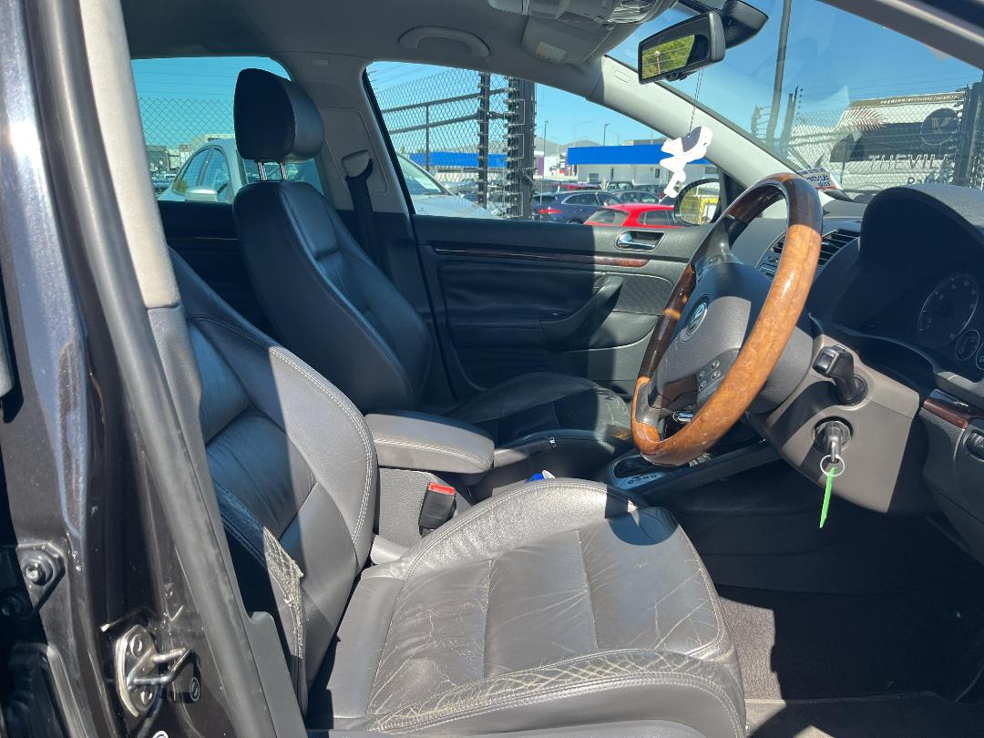 Photo '14' of Volkswagen Golf Photo '14' of Volkswagen Golf