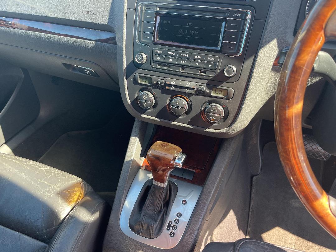 Photo '16' of Volkswagen Golf Photo '16' of Volkswagen Golf