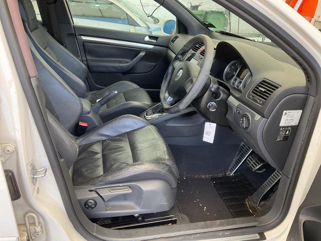 Photo '16' of Volkswagen Golf GTI Photo '16' of Volkswagen Golf GTI