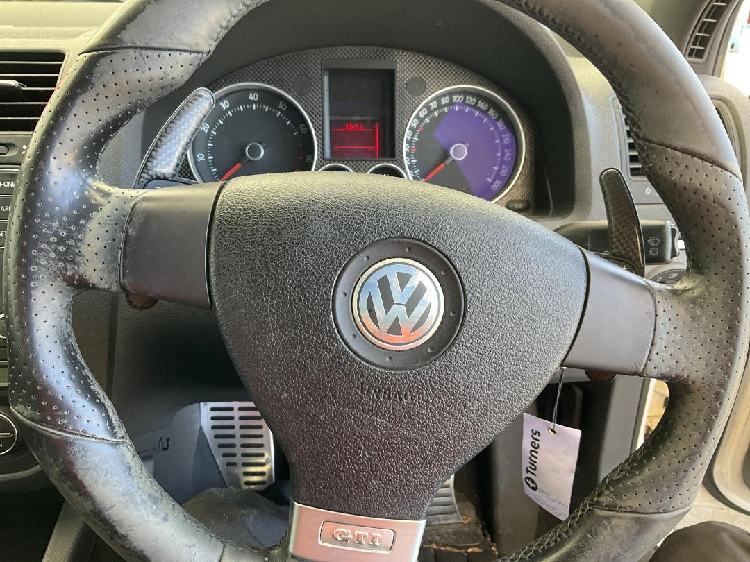 Photo '19' of Volkswagen Golf GTI Photo '19' of Volkswagen Golf GTI