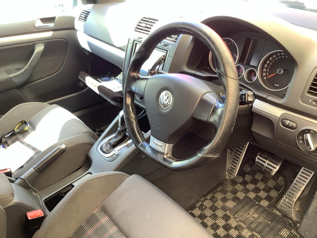 Photo '12' of Volkswagen Golf GTI