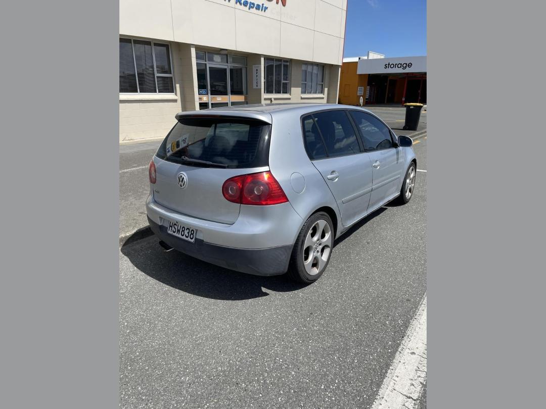 Photo '5' of Volkswagen Golf T GTI