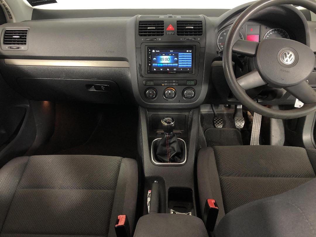 Photo '17' of Volkswagen Golf Photo '17' of Volkswagen Golf