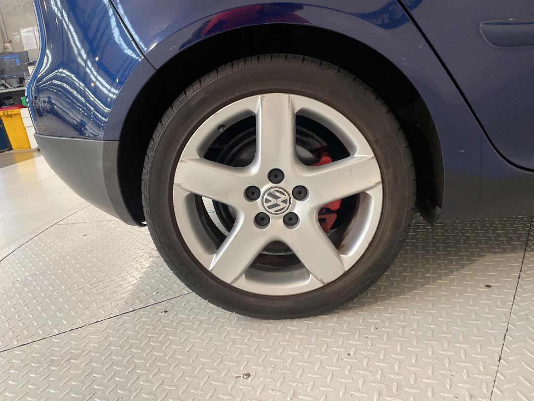 Photo '12' of Volkswagen Golf Photo '12' of Volkswagen Golf