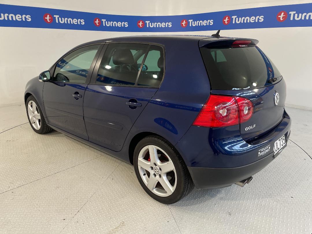 Photo '5' of Volkswagen Golf Photo '5' of Volkswagen Golf