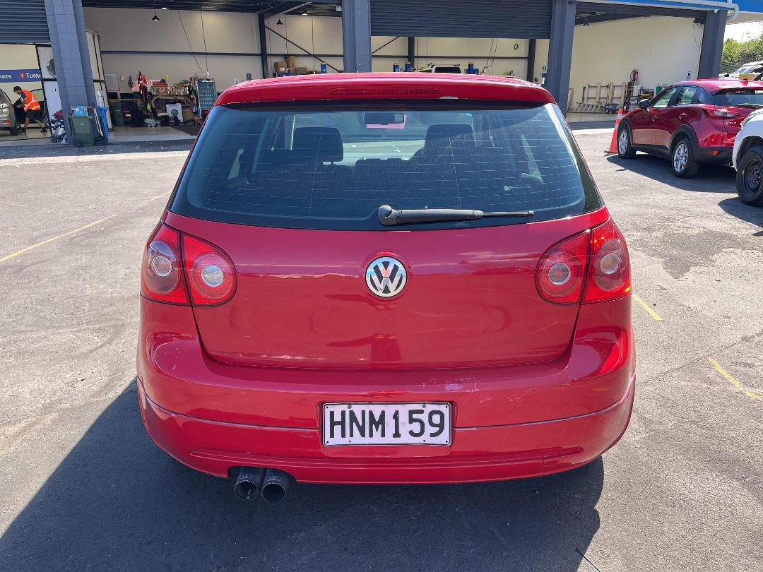 Photo '5' of Volkswagen Golf