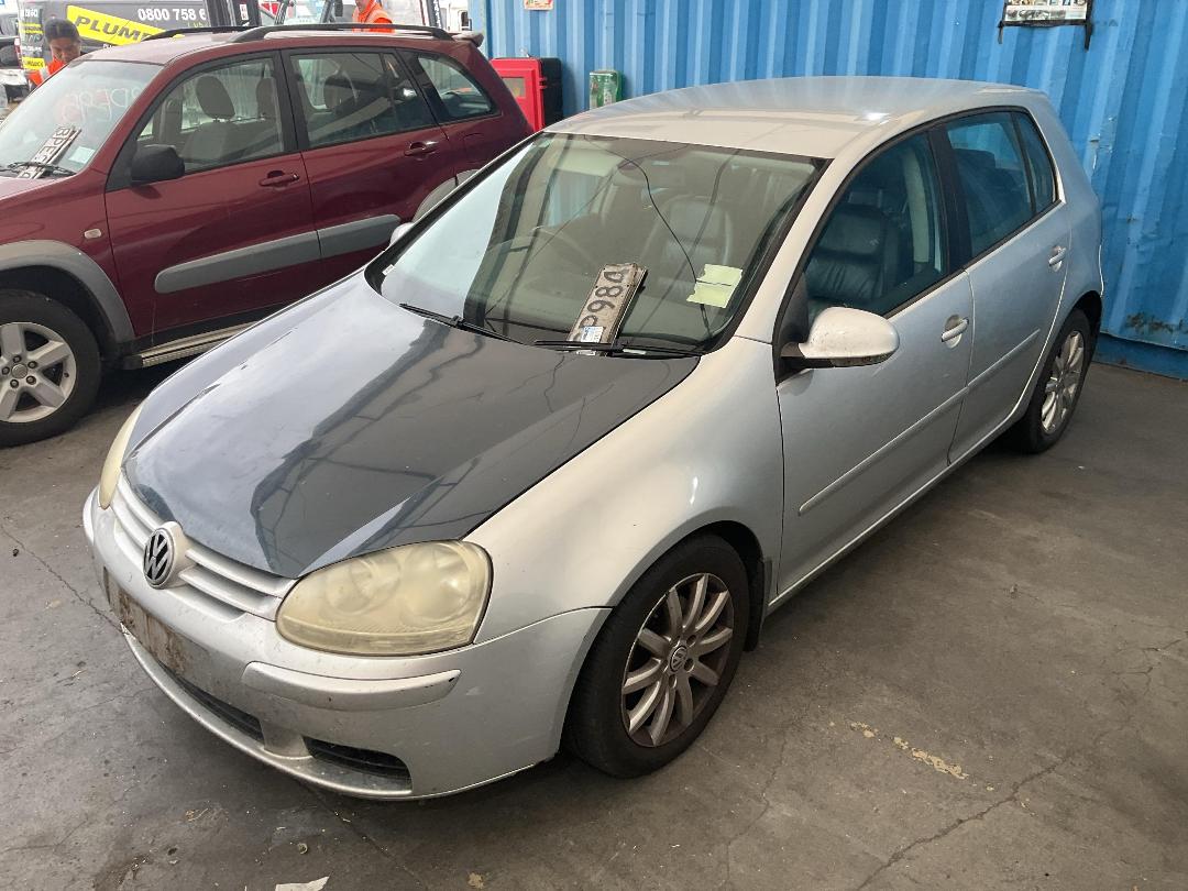 Photo '6' of Volkswagen Golf TDI