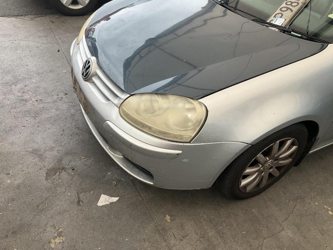 Photo '8' of Volkswagen Golf TDI