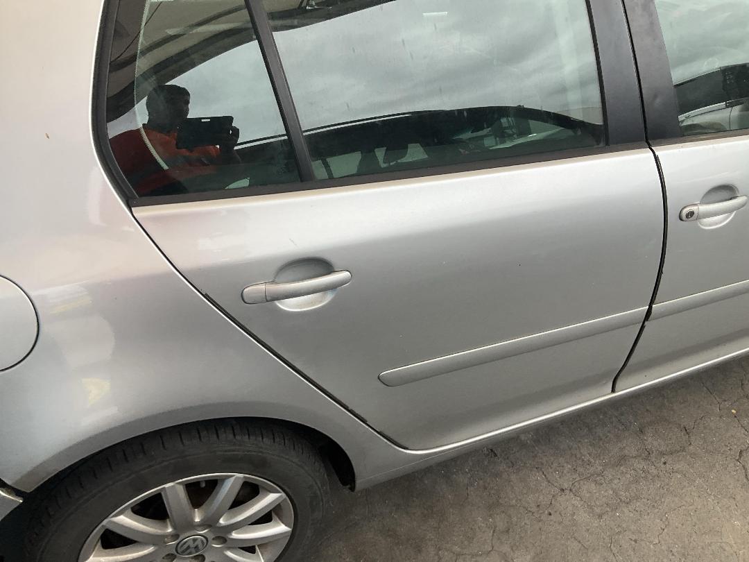 Photo '17' of Volkswagen Golf TDI