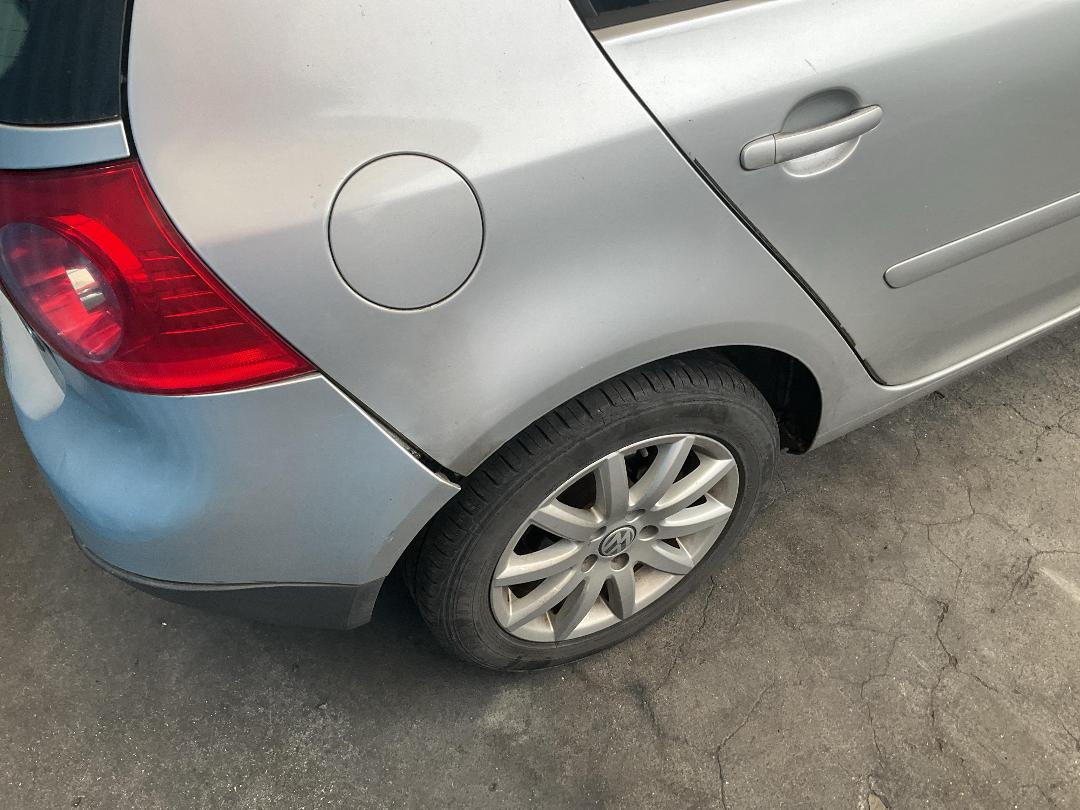 Photo '16' of Volkswagen Golf TDI