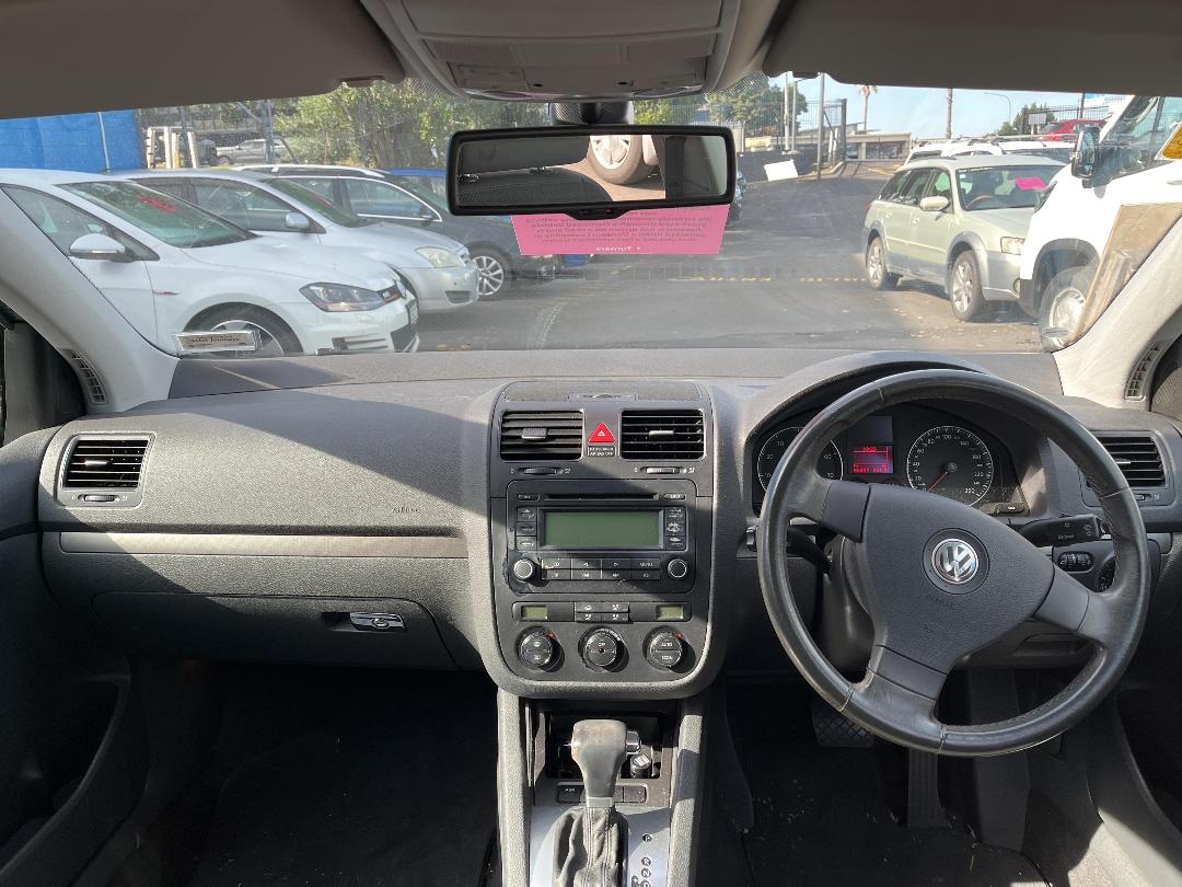 Photo '11' of Volkswagen Golf FSI TIP