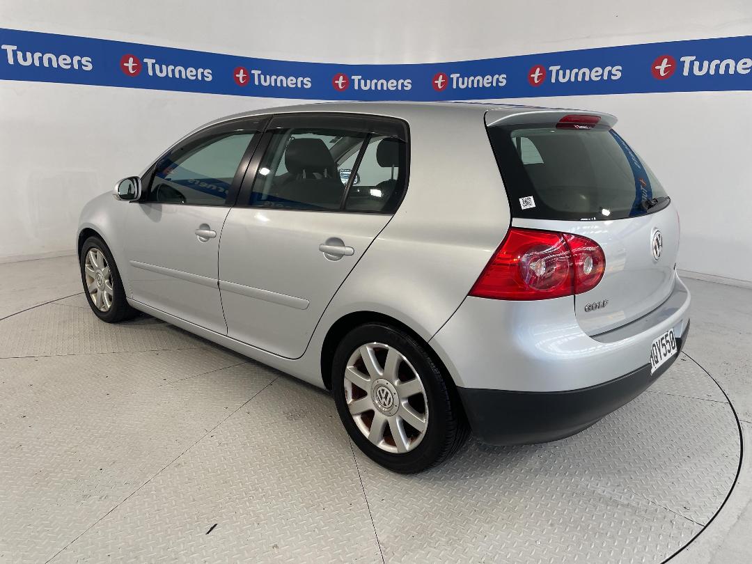 Photo '5' of Volkswagen Golf Photo '5' of Volkswagen Golf