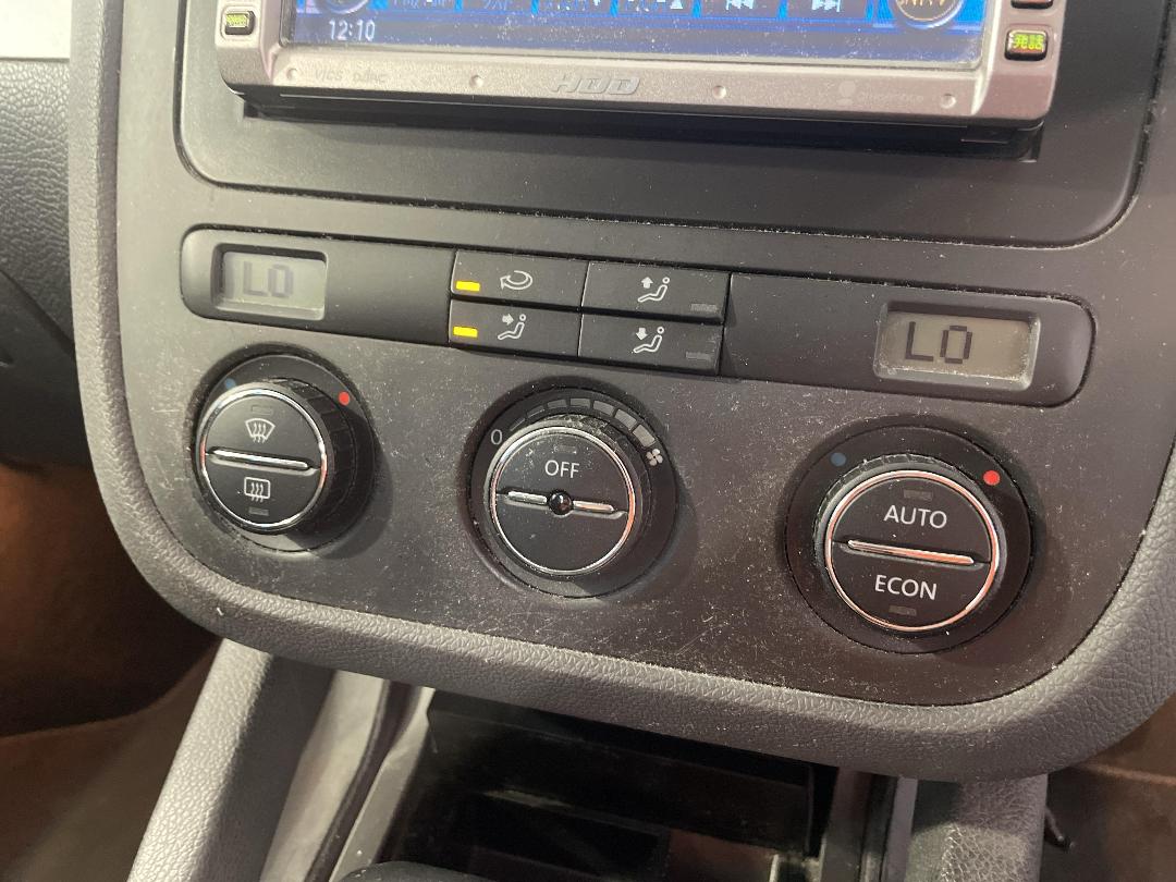 Photo '28' of Volkswagen Golf Photo '28' of Volkswagen Golf