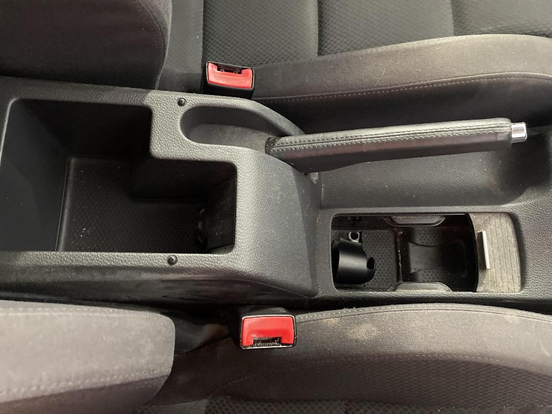 Photo '30' of Volkswagen Golf Photo '30' of Volkswagen Golf