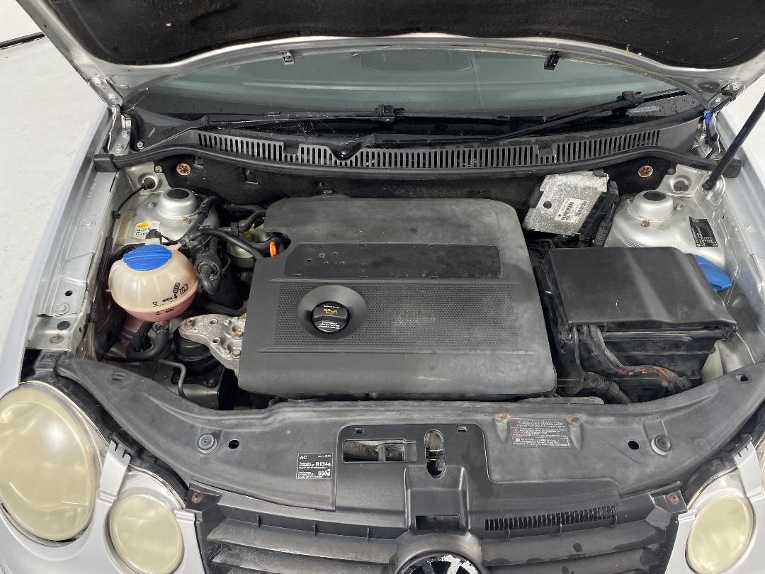 Photo '11' of Volkswagen Polo Photo '11' of Volkswagen Polo