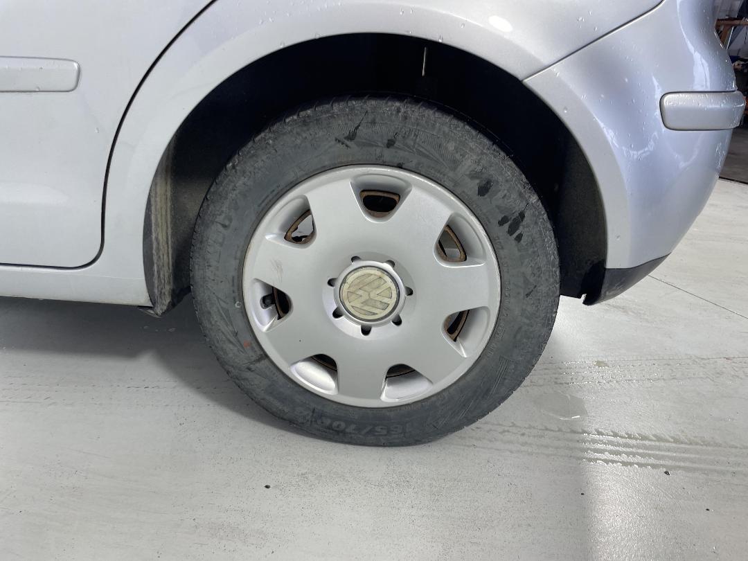 Photo '9' of Volkswagen Polo Photo '9' of Volkswagen Polo