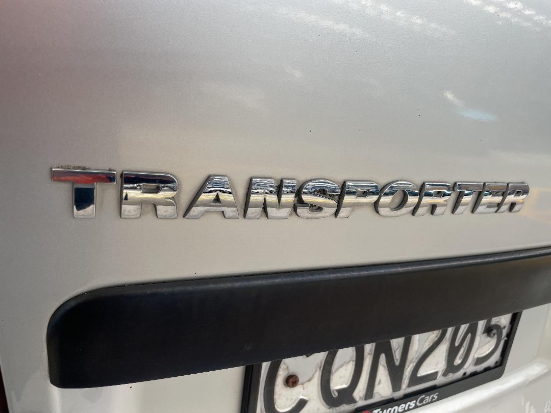 Photo '30' of Volkswagen T5