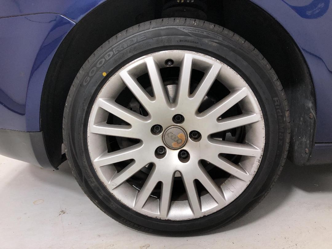 Photo '10' of Volkswagen Touran Photo '10' of Volkswagen Touran