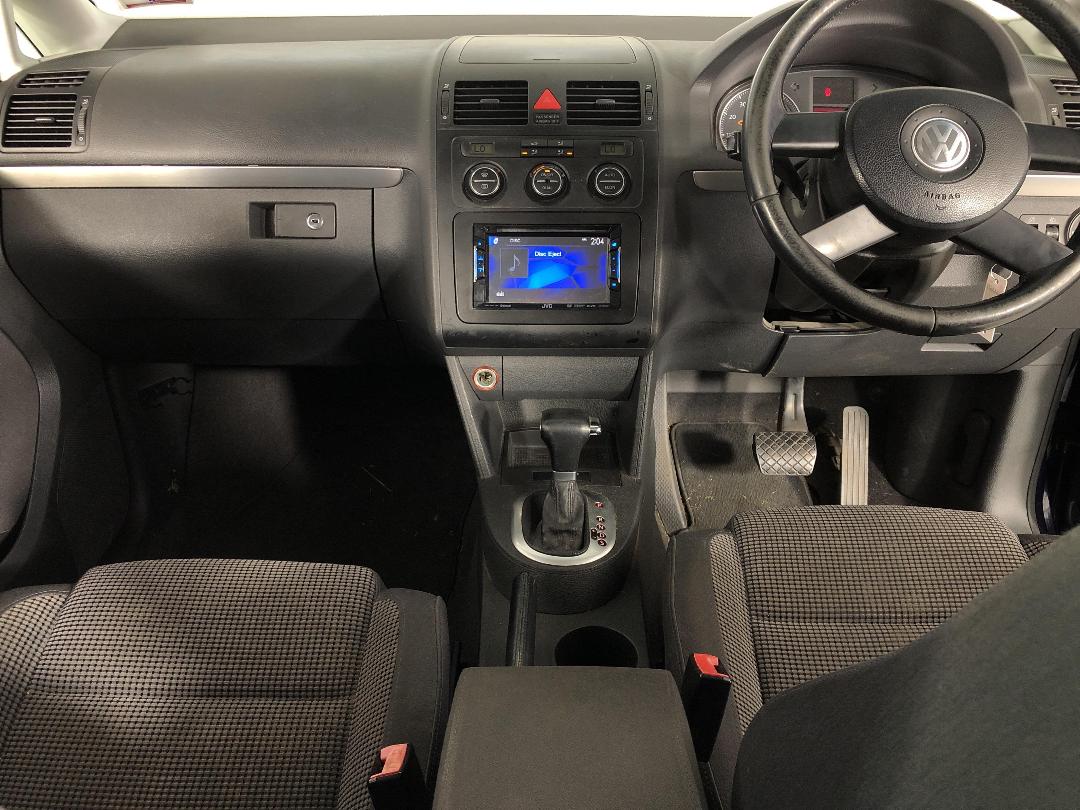 Photo '17' of Volkswagen Touran Photo '17' of Volkswagen Touran