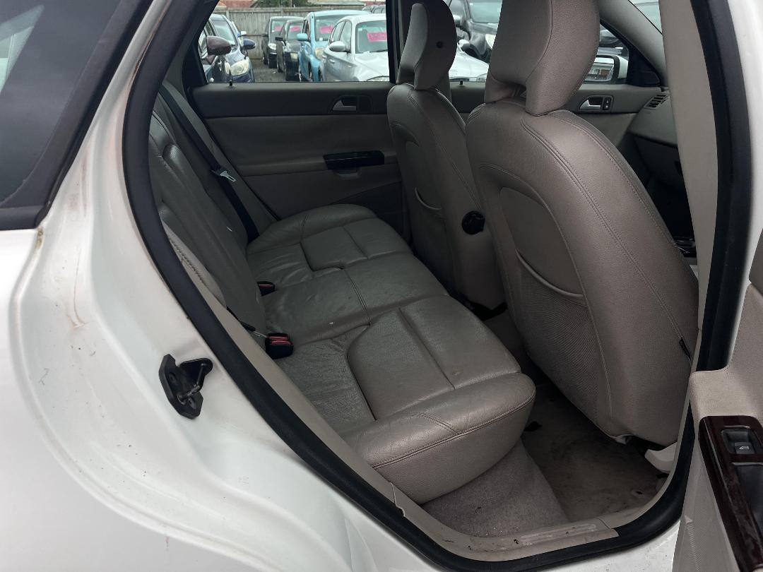 Photo '18' of Volvo S40