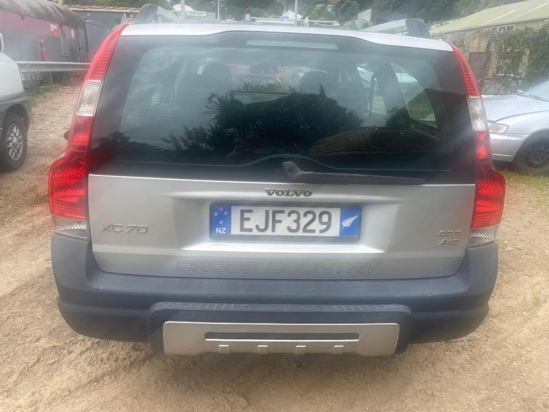 Photo '8' of Volvo XC70 T