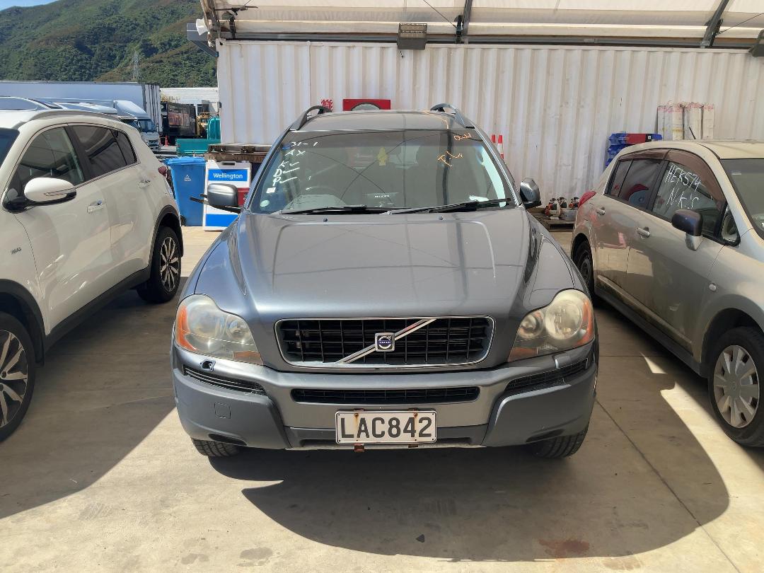 Photo '2' of Volvo XC90