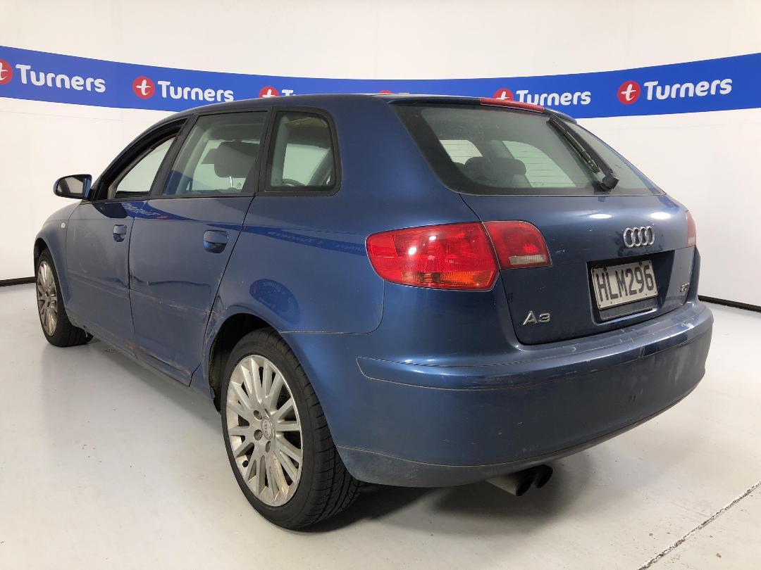 Photo '10' of Audi A3 20T Photo '10' of Audi A3 20T