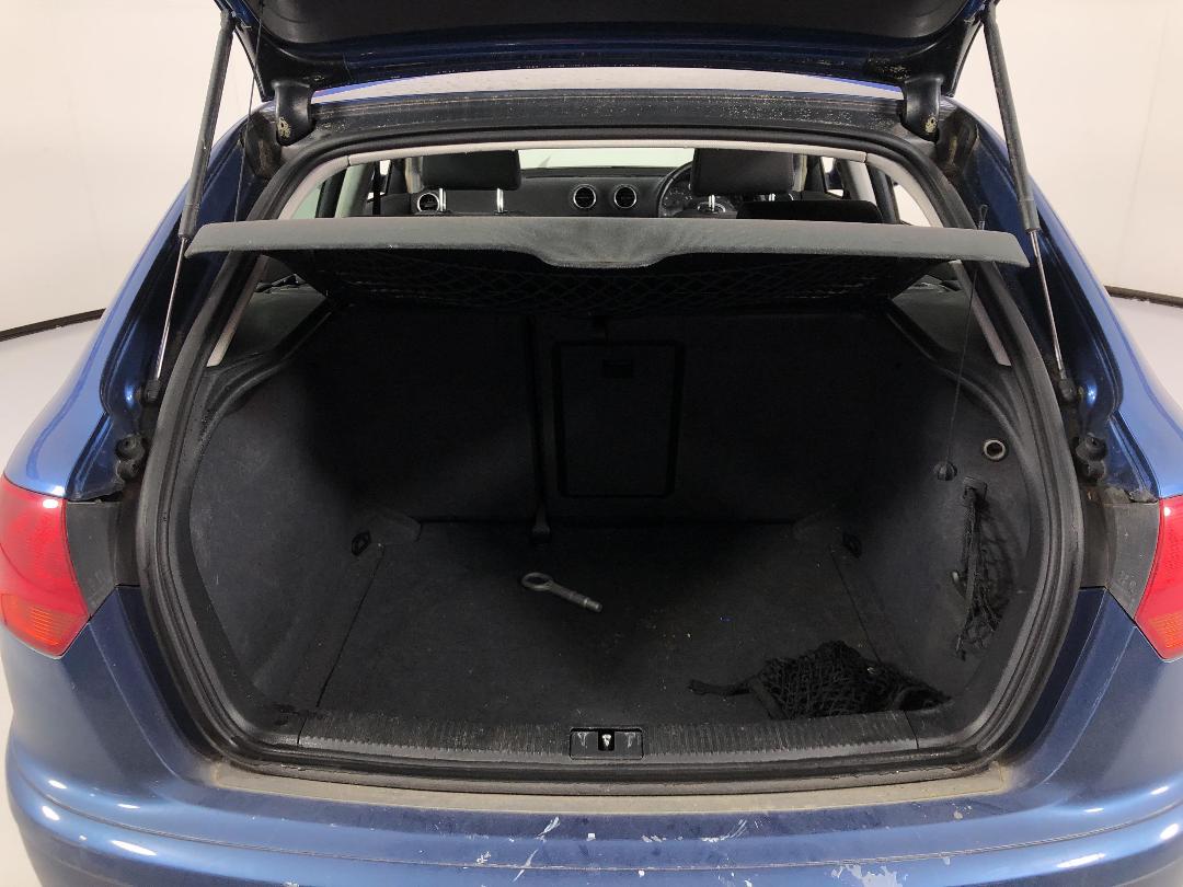 Photo '12' of Audi A3 20T Photo '12' of Audi A3 20T