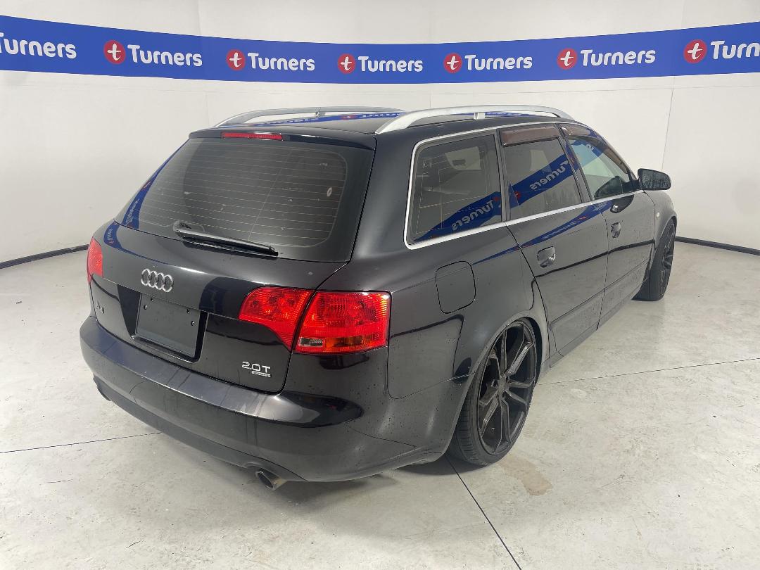 Photo '7' of Audi A4 2.0T Quattro