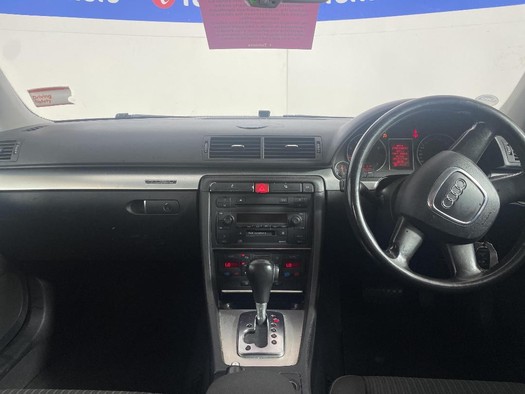 Photo '19' of Audi A4 2.0T Quattro