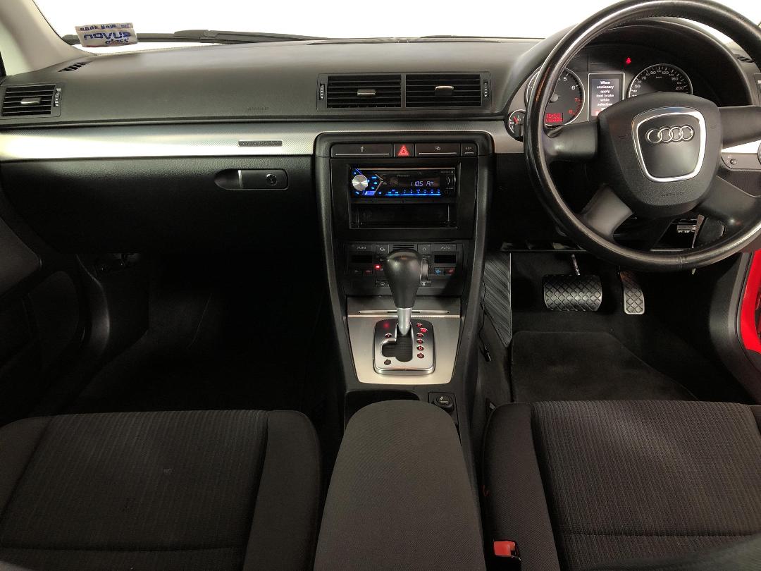 Photo '17' of Audi A4