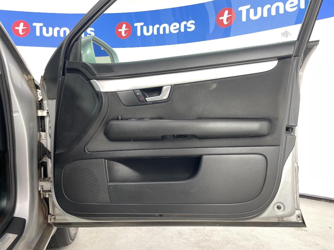 Photo '15' of Audi A4