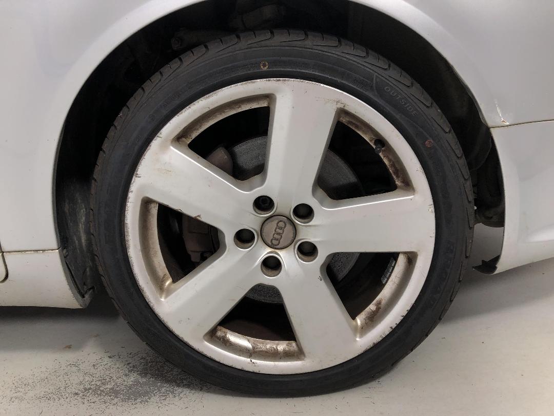 Photo '7' of Audi A4 2.0T