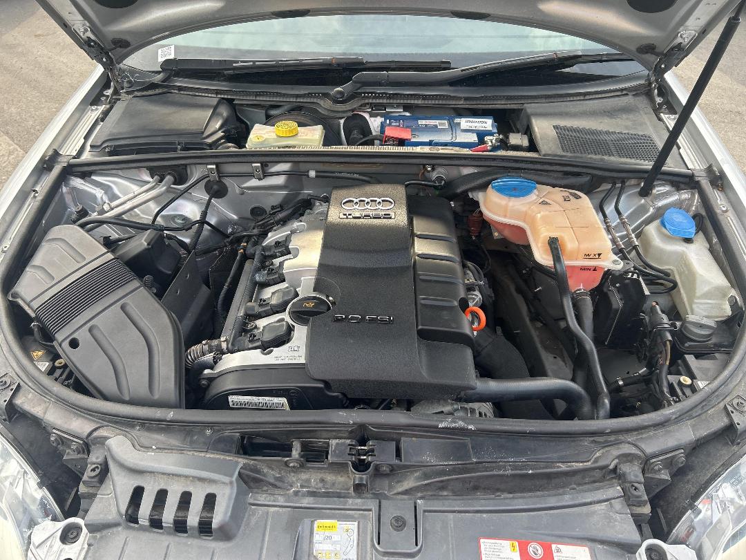 Photo '6' of Audi A4 2.0T Quattro Photo '6' of Audi A4 2.0T Quattro